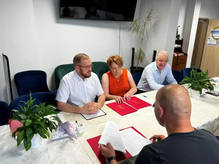 Podpisano umowę na II etap zabezpieczeń przeciwpożarowych 3 Podpisano umowę na II etap zabezpieczeń przeciwpożarowych 1