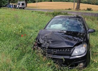 Policja o zdarzeniu drogowym z udziałem nietrzeźwego kierowcy Policja o zdarzeniu drogowym z udzialem nietrzezwego kierowcy
